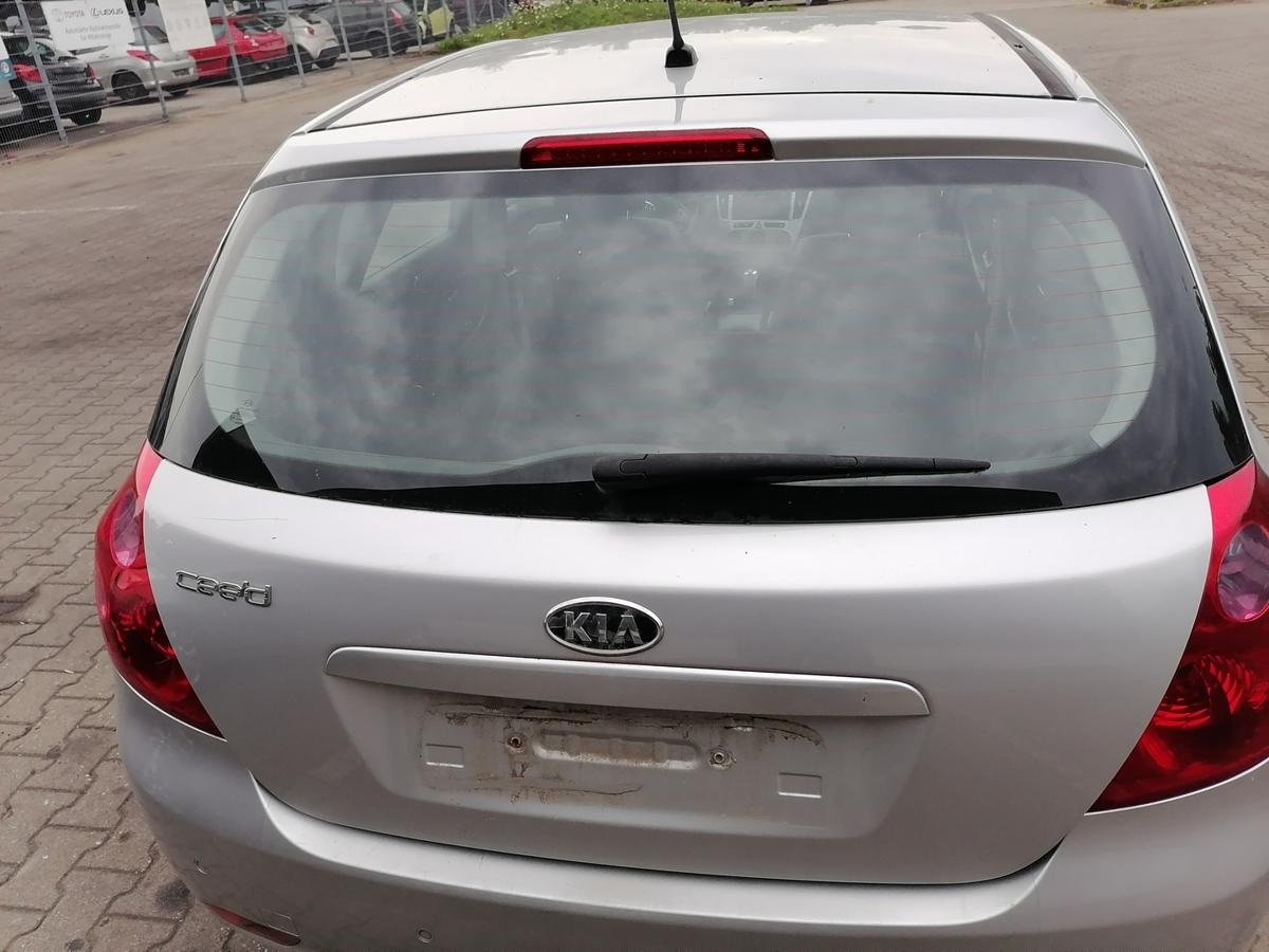 Kia Rio ED original Heckklappe mit Heckscheibe 9S Silber Flie&szlig;heck Bj.2007